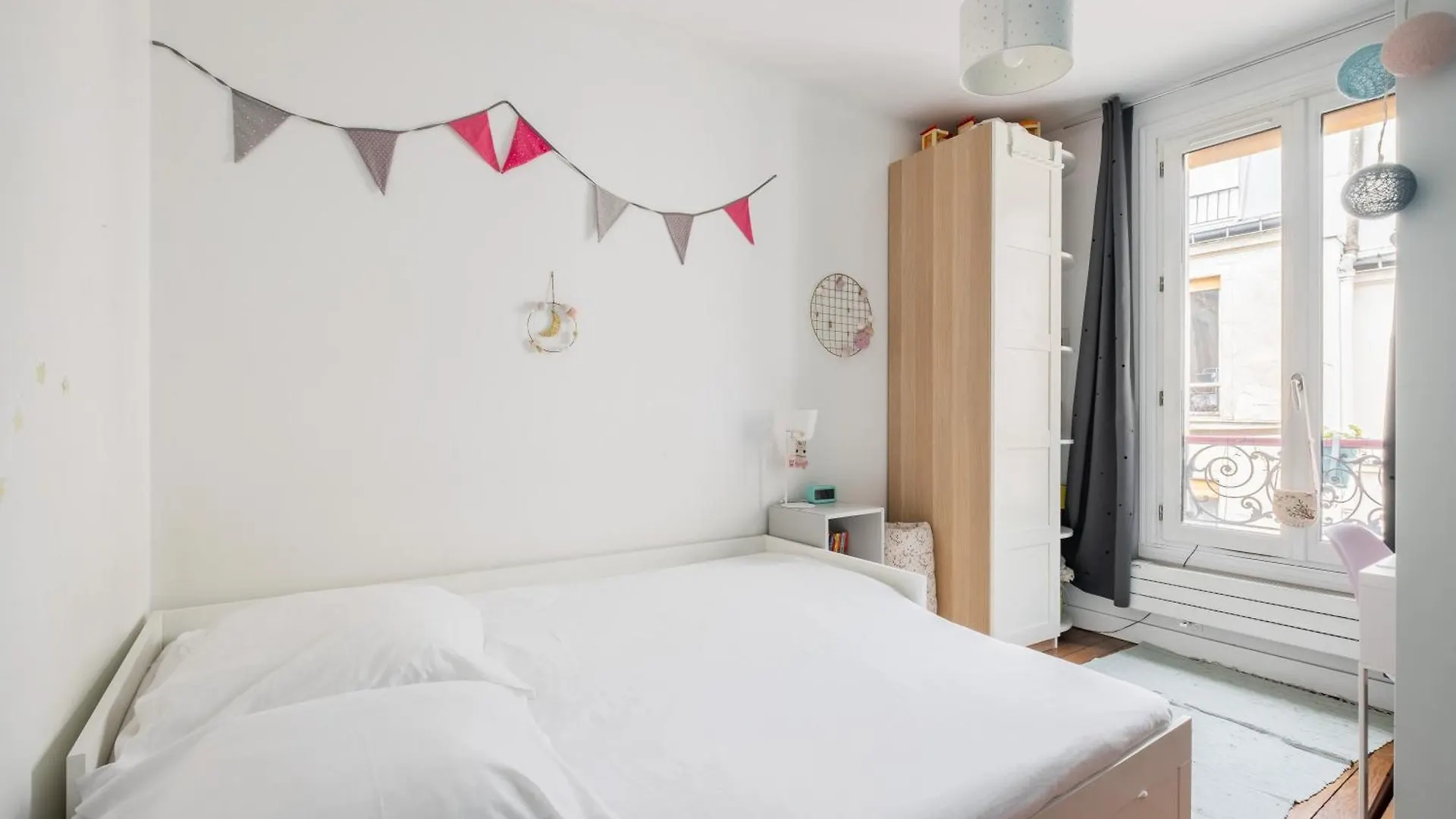 Veeve - Parisian Vistas Apartment