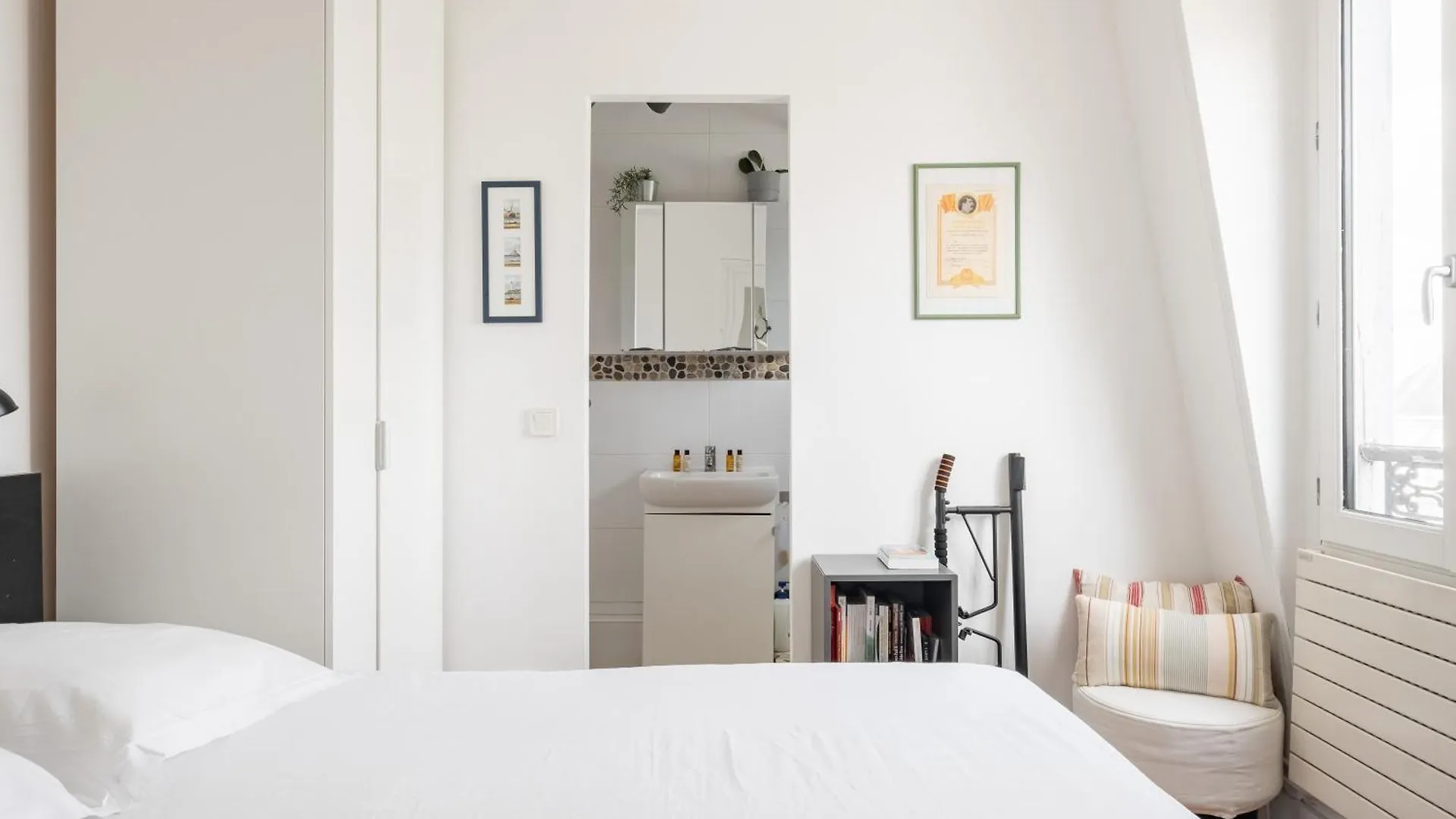 Veeve - Parisian Vistas Apartment France