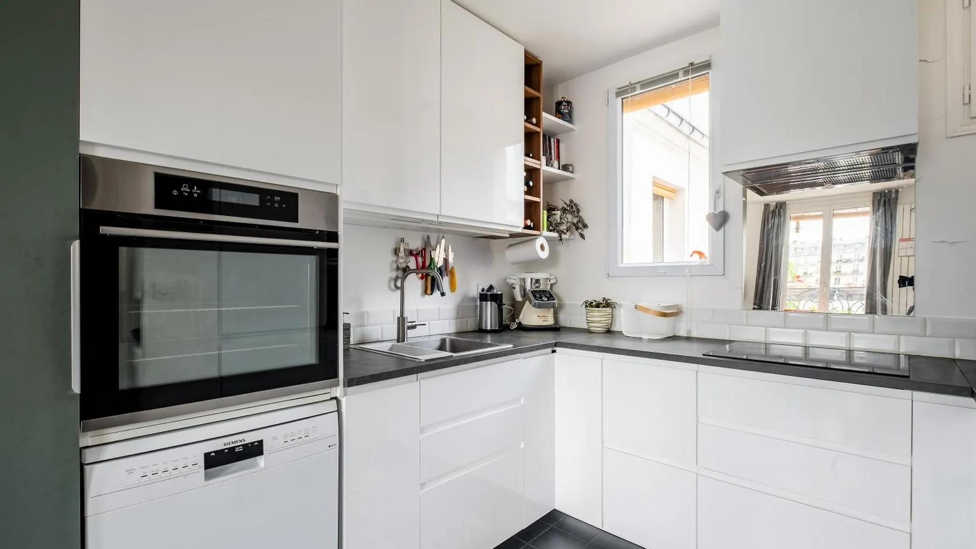 Veeve - Parisian Vistas Apartment France